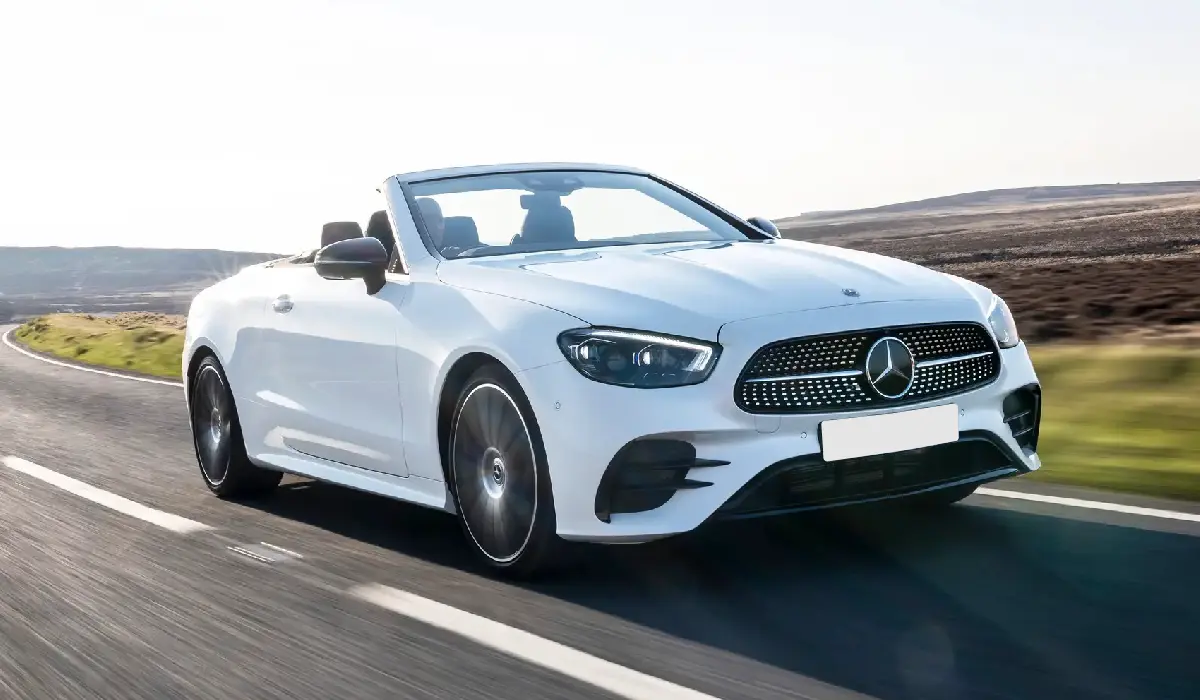 Mercedes-Benz - E-Class E 400 Cabriolet - Convertible Car Rentals - Preowned Convertible Car - Exclusive Concierge Club.webp